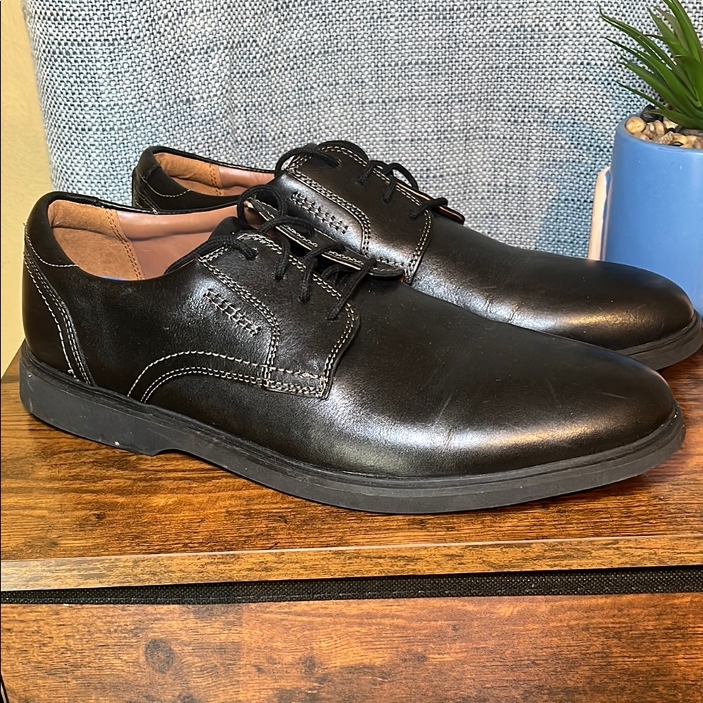 CLARKS Malwood Lace Up‎ Oxford Shoes Black Cushion Comfy Career Professional